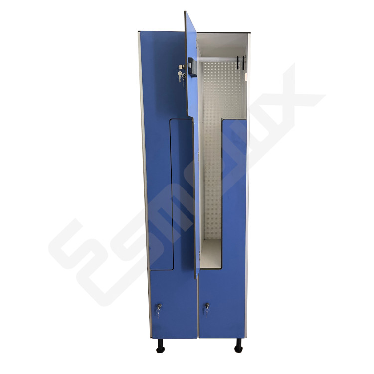 Taquillas fen�licas con puertas en L